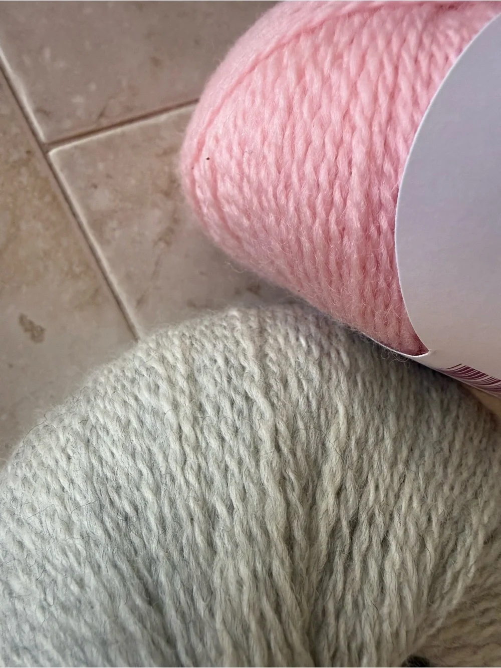 Knit Picks Palette Finnley Heather Kids Wool Yarn - Light Grey